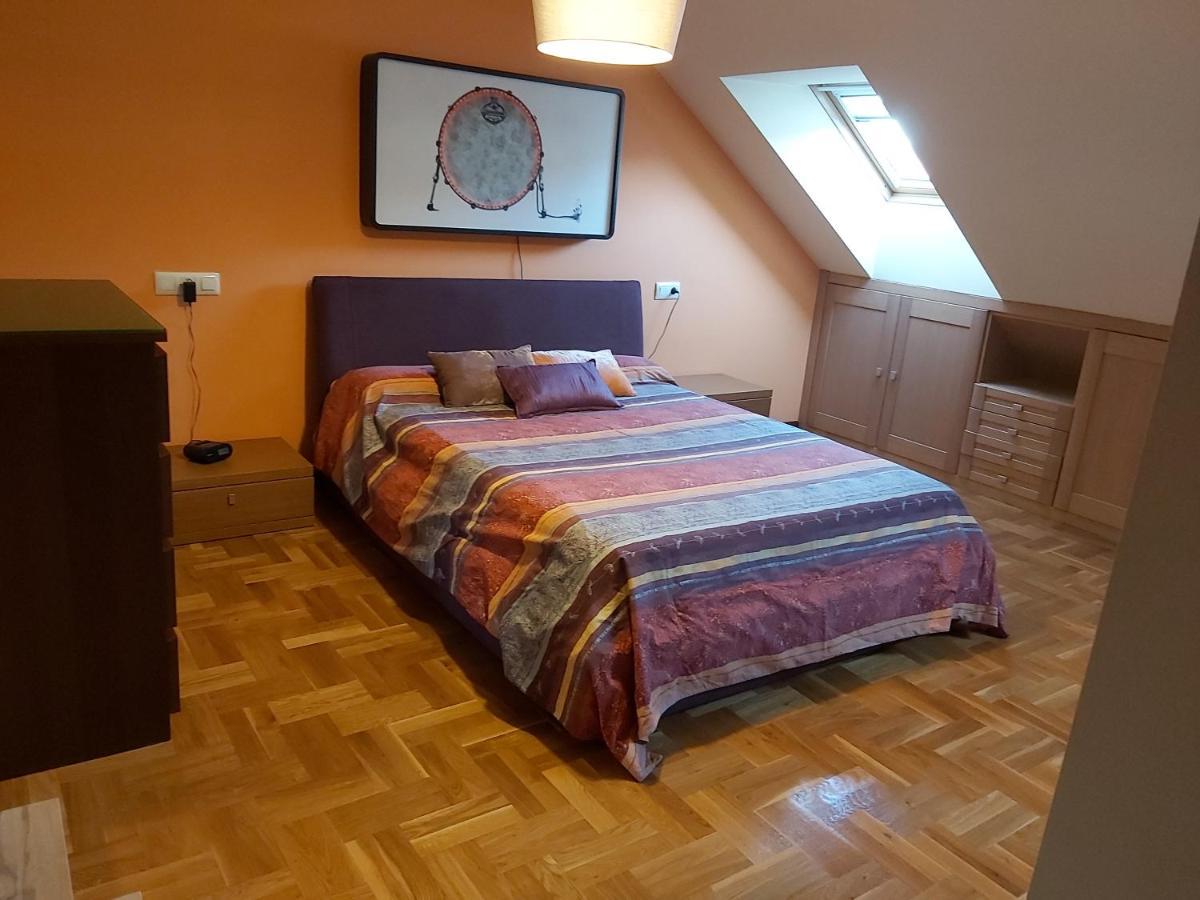 Ferienwohnung El Duplex De Tyla Gijón Exterior foto